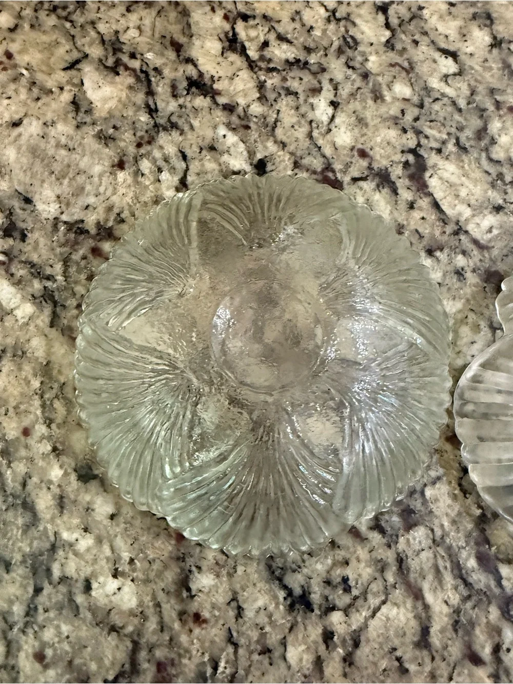 Vtg Clear Pressed Glass Seashell Shell Bowls Dishes Candy Trinkets Nuts Jewelry